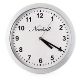 Horloge murale dissimulant un Coffre