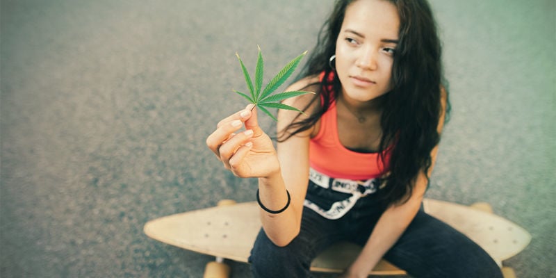 Quels sont les risques de la consommation de cannabis pour améliorer les performances sportives ?