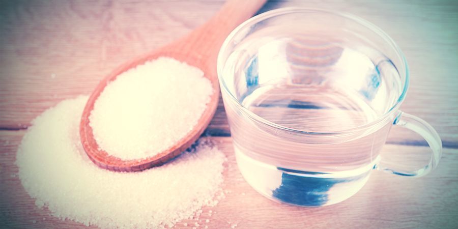 REDESCENDRE DE LA WEED : L’EAU SUCRÉE OU DES ALIMENTS SUCRÉS
