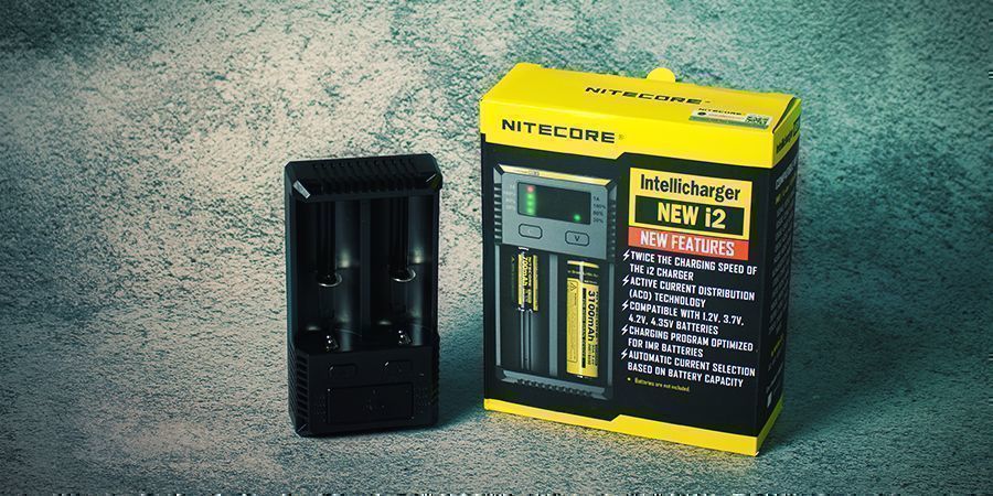 NITECORE INTELLICHARGER I2 : UN DES MEILLEURS CHARGEURS DE BATTERIE QUI EXISTENT