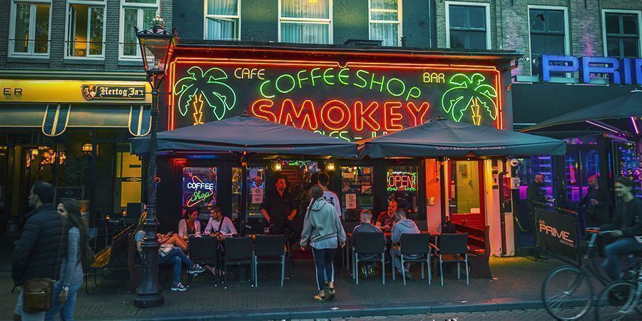 Endroits Où Fumer À Amsterdam : Les Coffeeshops