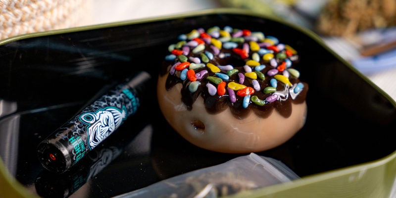 Pipe En Verre Donut Croqué