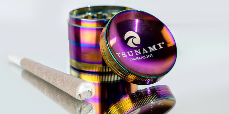 Grinder Métal 50 MM (Tsunami Glass)