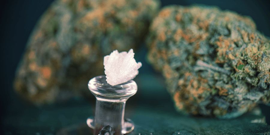 COMMENT DOSER CORRECTEMENT LES CRISTAUX DE CBD