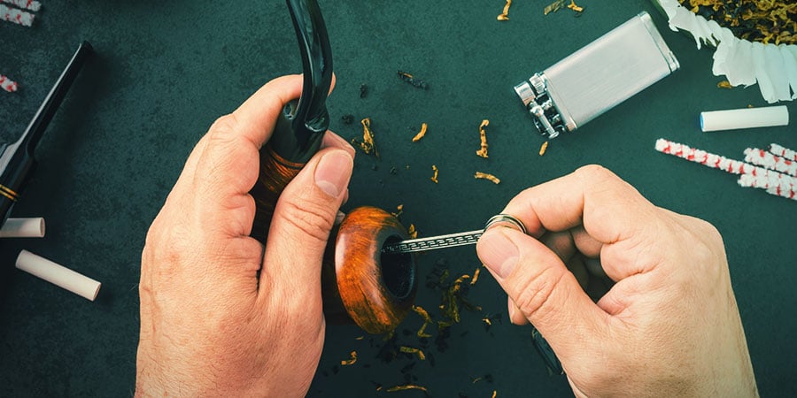 Commen Nettoyer Une Pipe ? COMMENT NETTOYER UNE PIPE ?