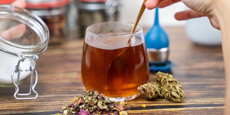 Thé ou jus Thé ou jus