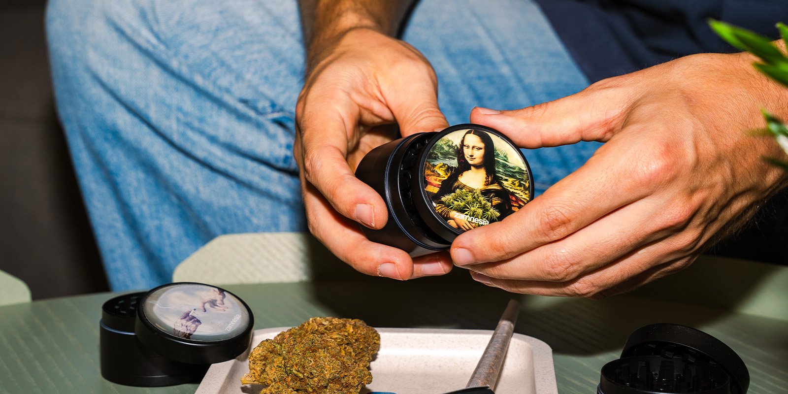 Zamnesia - Grinders en métal High Art Zamnesia - Grinders en métal High Art