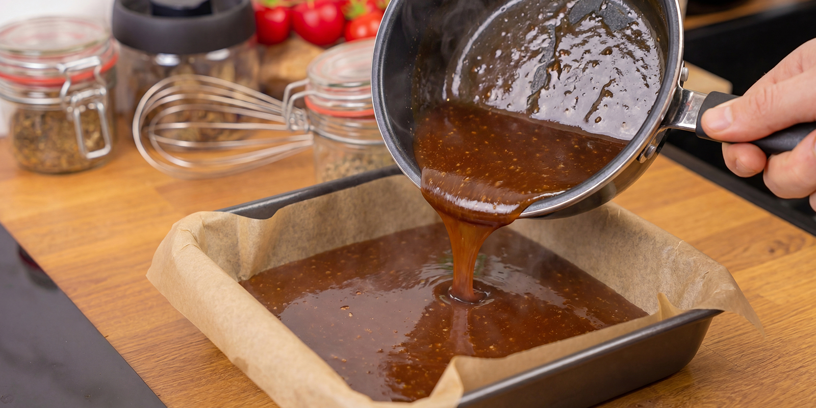 Versez et laissez refroidir