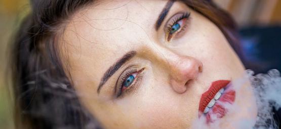 Pourquoi Le Cannabis Donne-T-Il Les Yeux Rouges (Et Que Faire) 